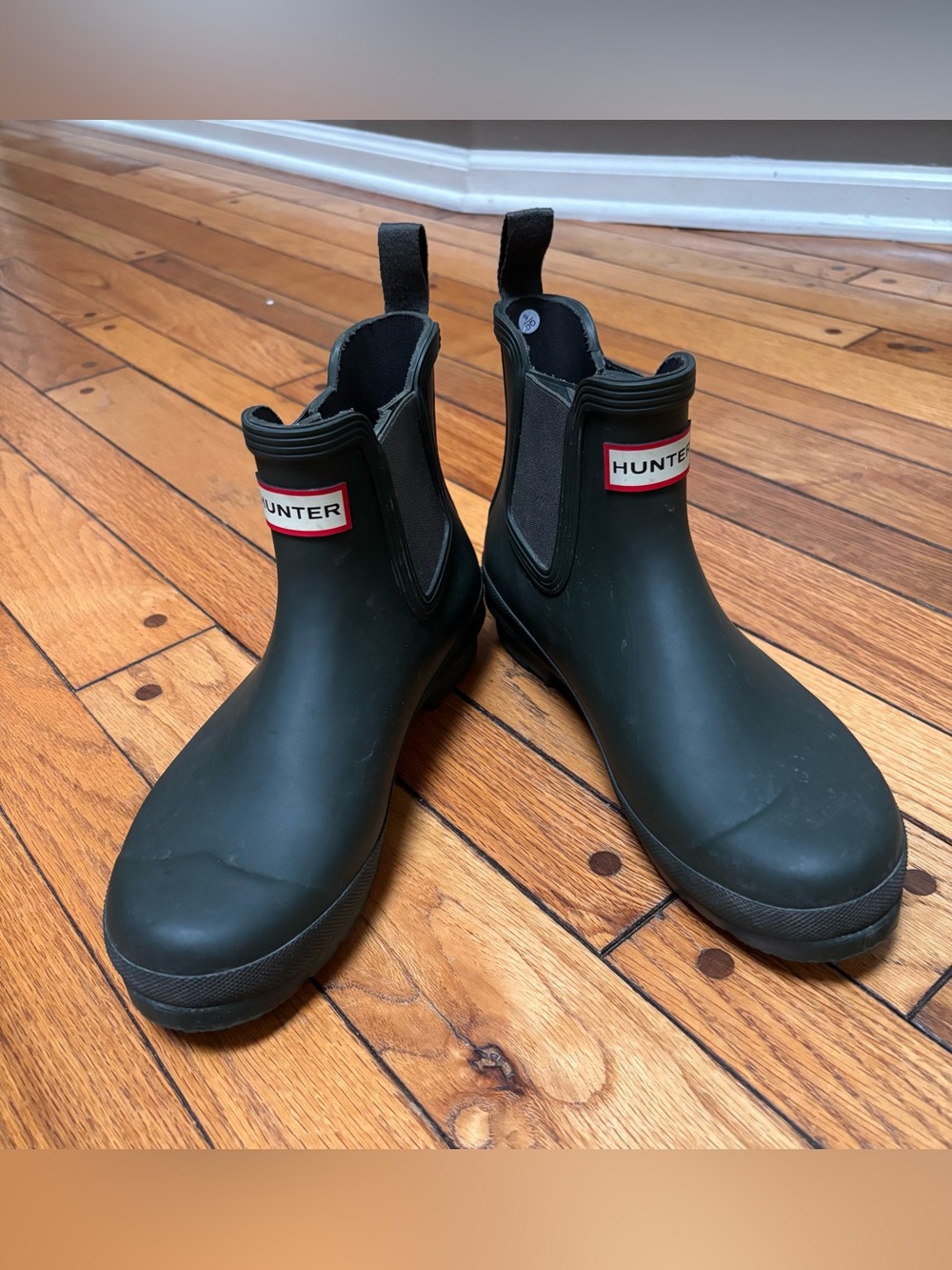 Hunter Chelsea Rain Boots